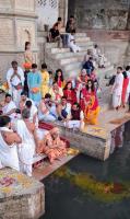 Yamuna Arati by HH Swamiji (20 March 2025)